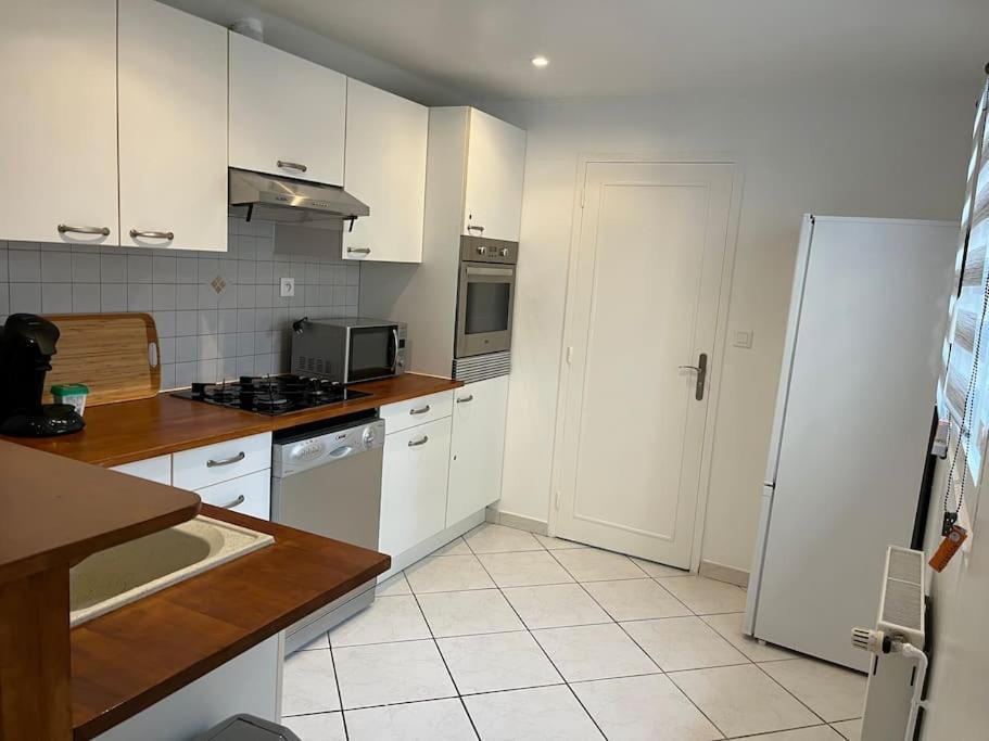 ברי קומט רובר Petite Maison De Ville Au Calme מראה חיצוני תמונה