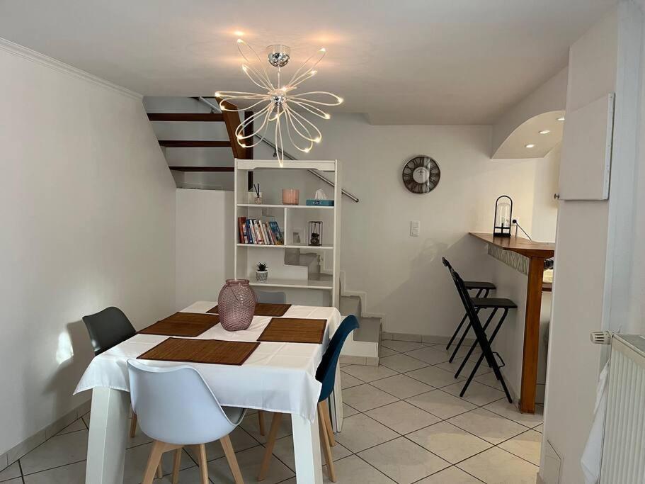 ברי קומט רובר Petite Maison De Ville Au Calme מראה חיצוני תמונה